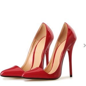 Meet your Posher, Simone